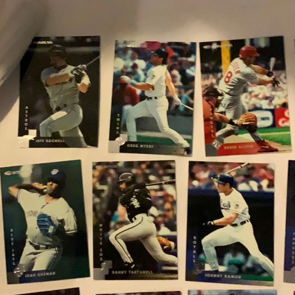 Bundle of Baseball Cards Lot 403